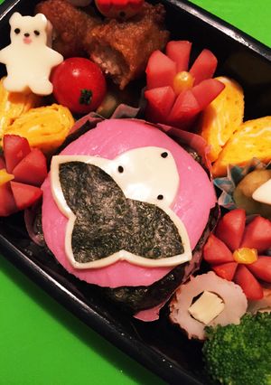 キャラ弁☆モモニンジャー-レシピのメイン写真