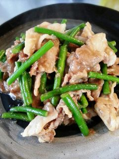 豚肉とにんにくの芽のオイスター炒め♡-レシピのメイン写真