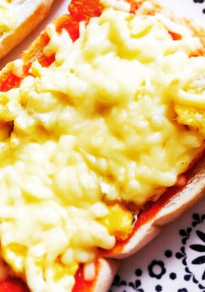 簡単朝ごはん！スクランブルトースト♪-レシピのメイン写真