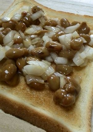 ヘビロテ決定! 焼肉のたれ納豆ースト☺-レシピのメイン写真