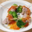 ブロッコリーの豚肉巻き☆人参ソース