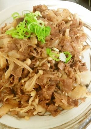 牛肉ときのこと新玉ねぎ醤油バター煮-レシピのメイン写真