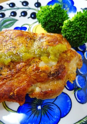 鶏もも肉の皮パリ焼き 柚子胡椒風味-レシピのメイン写真