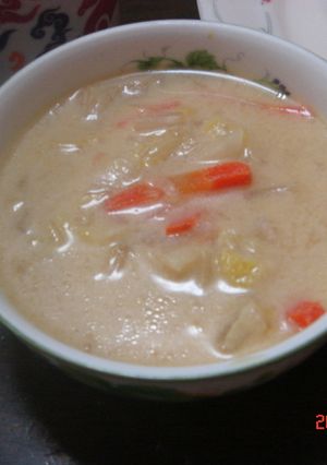 やさしい味♪野菜を食べる豆乳スープ-レシピのメイン写真