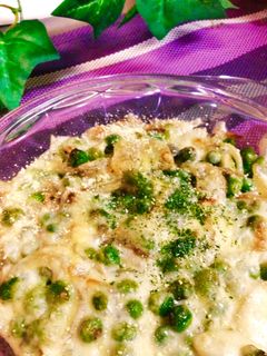 簡単!えんどう豆と新玉葱のチーズ焼き♡-レシピのメイン写真