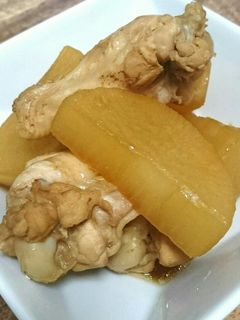 エバラで失敗なし☆手羽元と大根の煮物☆-レシピのメイン写真