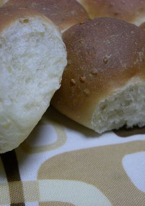 ☆白ごまと豆乳のちぎりパン☆手捏ね☆-レシピのメイン写真