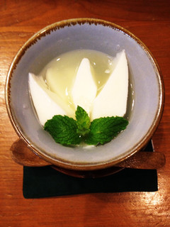杏仁豆腐(牛乳かん風)-レシピのメイン写真