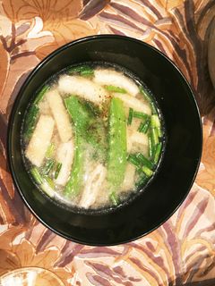 *絹さやと油揚げのお味噌汁-レシピのメイン写真