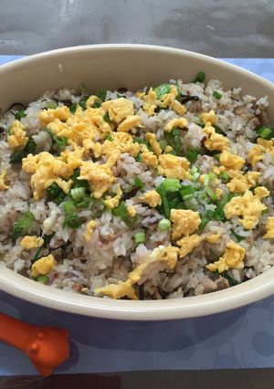 卵のせ塩昆布とレタス炒飯-レシピのメイン写真