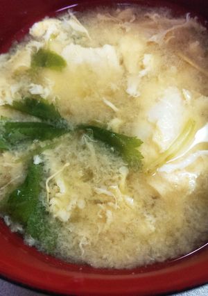 三つ葉のたまごとじ味噌汁-レシピのメイン写真