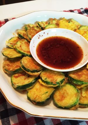 韓国料理☆ズッキーニのチヂミ-レシピのメイン写真
