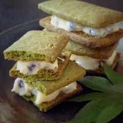 รูปของ 抹茶甘納豆バターサンド