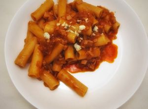 煮込みの美味しい煮汁をパスタで完食-レシピのメイン写真