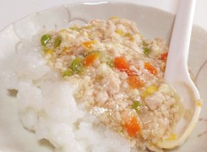離乳食中期〜 鶏挽肉と豆腐のそぼろあん-レシピのメイン写真