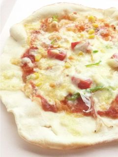 トマトソースピザ-レシピのメイン写真
