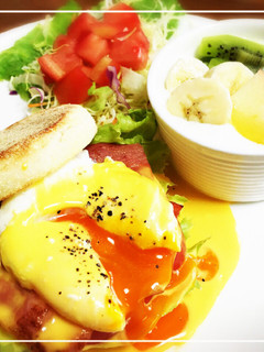 おうちdeカフェ風エッグベネディクト-レシピのメイン写真