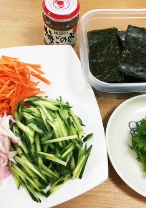 ♡さっぱり♡野菜と鳴門巻の大葉のり巻き-レシピのメイン写真