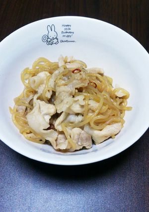 豚ロースと白滝のピリ辛炒め-レシピのメイン写真