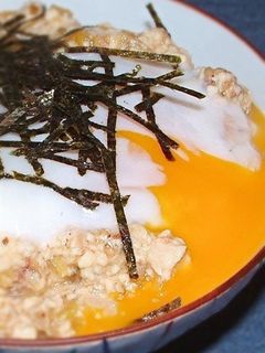 温泉卵と冷奴の豆腐丼(濃厚かつお醤油味)-レシピのメイン写真