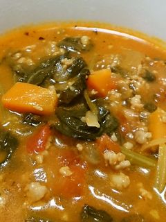 ほうれん草とひき肉のコク旨トマトスープ-レシピのメイン写真