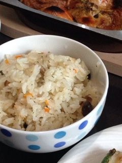 簡単♪松茸のお吸い物で炊き込み御飯-レシピのメイン写真