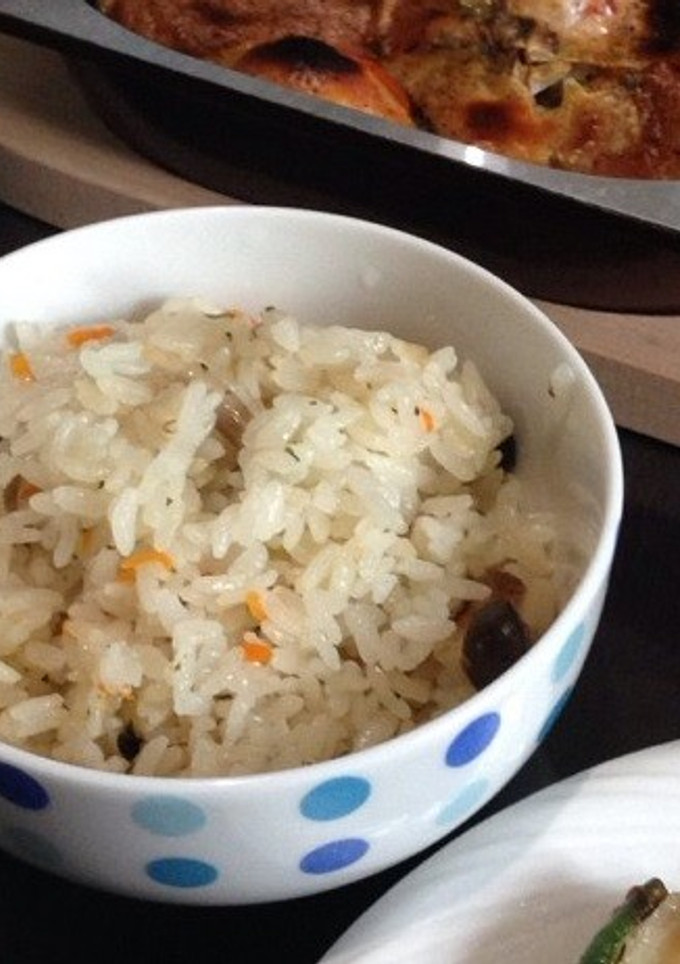 簡単♪松茸のお吸い物で炊き込み御飯-レシピのメイン写真