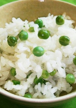 ぷっくりグリーンピースご飯-レシピのメイン写真