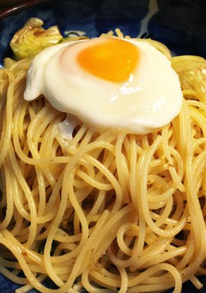 レタスとちりめんじゃこのパスタ☆温玉のせ-レシピのメイン写真