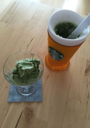 混ぜるだけ！スタバ風・抹茶フラペチーノ-レシピのメイン写真