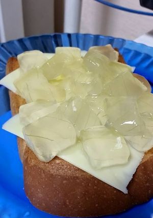 夏レシピ♪蜂蜜アロエチーズトースト！-レシピのメイン写真