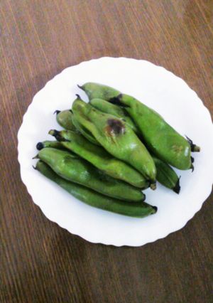 フライパンで焼き蒸し空豆♪-レシピのメイン写真