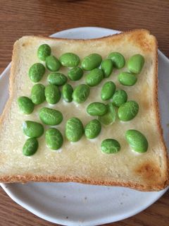 冷凍枝豆で☆枝豆マヨトースト-レシピのメイン写真