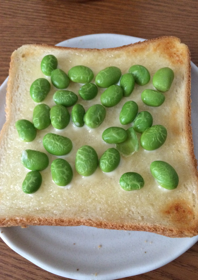 冷凍枝豆で☆枝豆マヨトースト-レシピのメイン写真