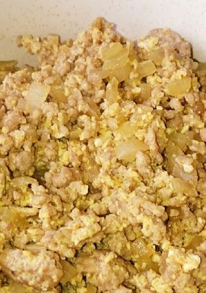 ご飯がすすむ！ 簡単アレンジそぼろ丼♡-レシピのメイン写真