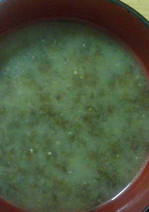キャラ弁・手巻き等の余りで☆海苔の味噌汁-レシピのメイン写真