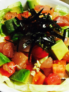 マグロとアボカド丼-レシピのメイン写真