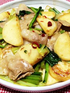 カブと豚バラ肉の炒め物-レシピのメイン写真