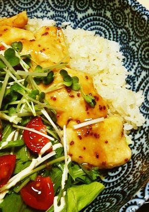 鶏むね肉のサラダ丼*ハニーマスタード-レシピのメイン写真