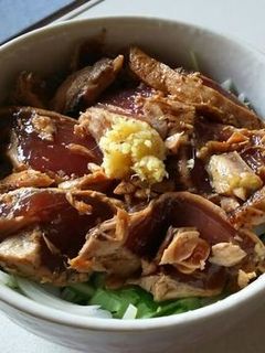 鰹のたたきを漬けで丼に-レシピのメイン写真