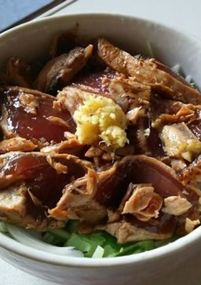 鰹のたたきを漬けで丼に-レシピのメイン写真