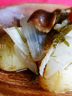 無塩料理☆簡単!新じゃがと新玉ねぎの煮物-レシピのメイン写真