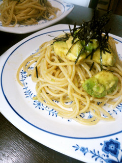簡単!!和えるだけ♪アボカド和風パスタ-レシピのメイン写真