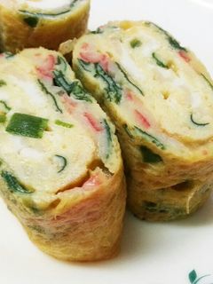 お弁当・朝ご飯にニラ入り卵焼き-レシピのメイン写真