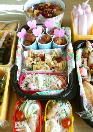 2015運動会のお弁当★肉団子&煮物-レシピのメイン写真