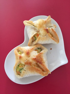 食パンアレンジ♪ポテトサラダで-レシピのメイン写真