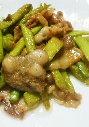 ウドと豚バラの味噌炒め-レシピのメイン写真