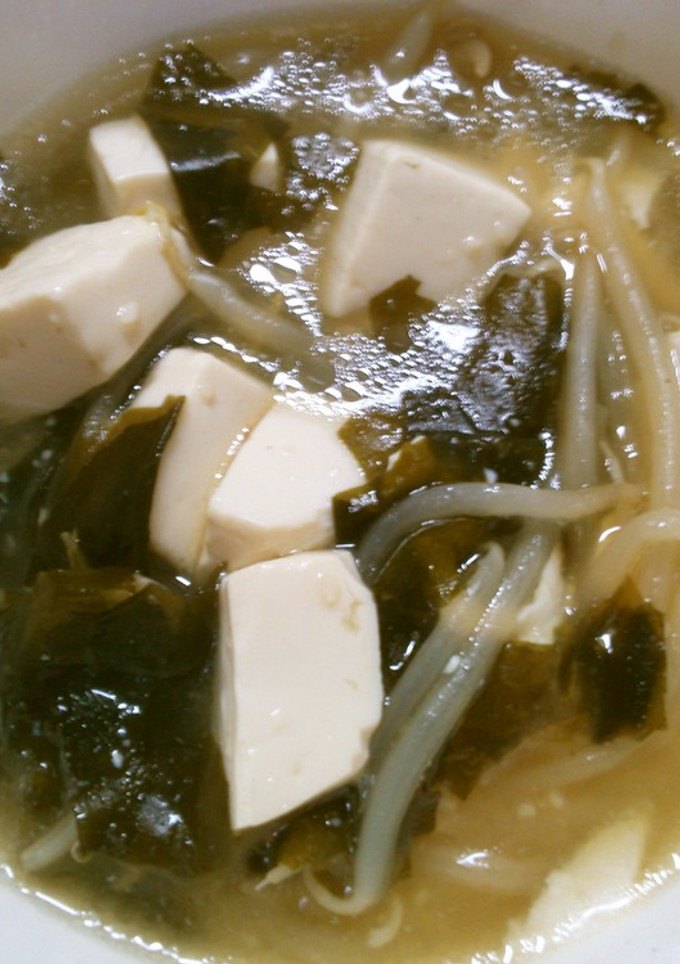 簡単節約！もやしとワカメ豆腐の中華スープ-レシピのメイン写真