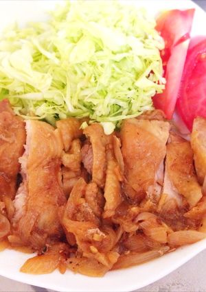フライパンで鶏肉と玉ねぎの生姜炒め煮-レシピのメイン写真