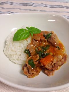 豚肉とトマトのバジル炒め-レシピのメイン写真